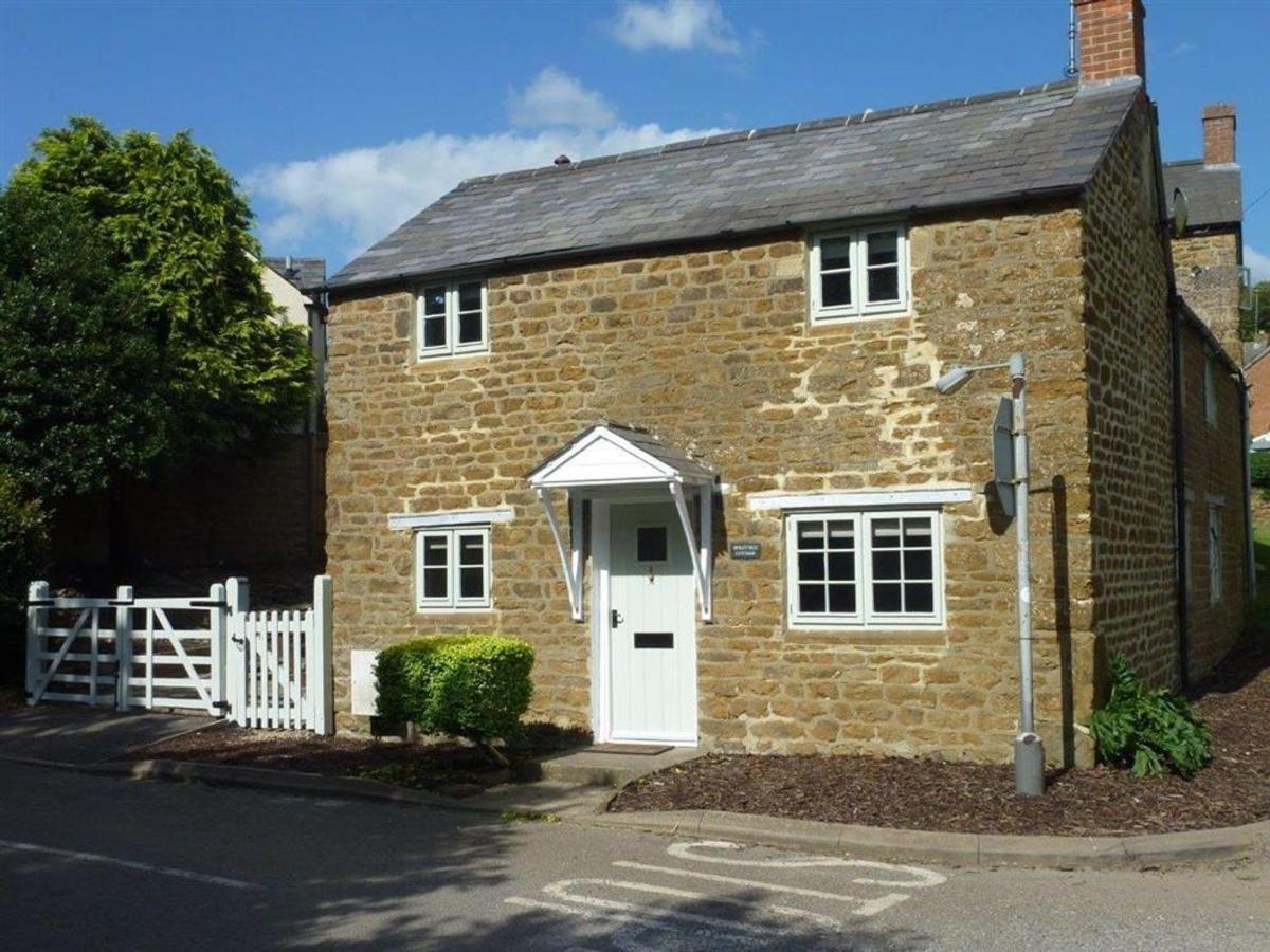 Hollytree Cottage บันเบอรี ภายนอก รูปภาพ